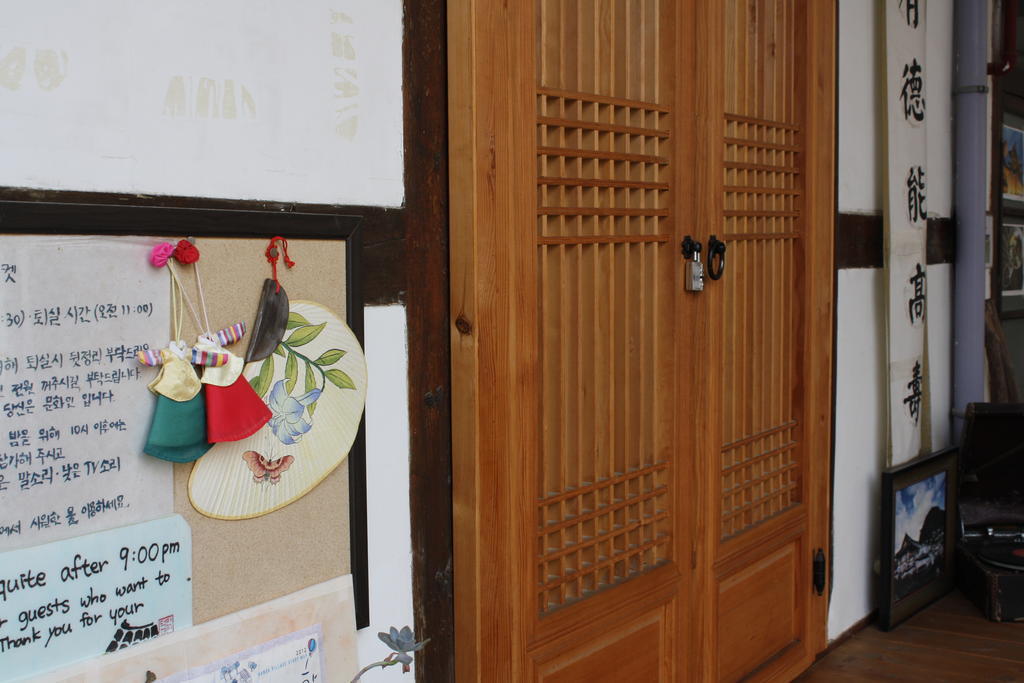 Hotel Dukmanjae Jeonju Exterior foto