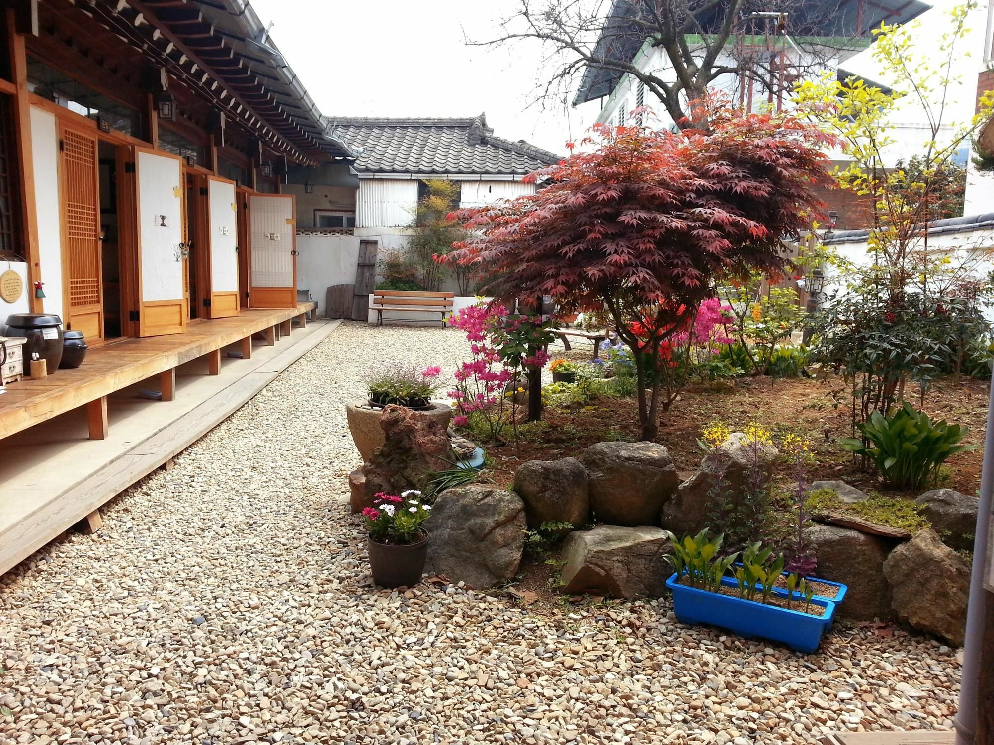 Hotel Dukmanjae Jeonju Exterior foto